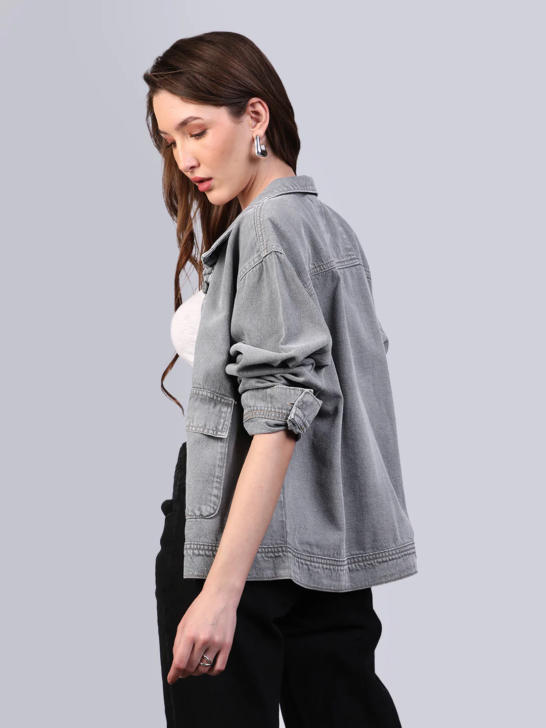 Women's Ice Grey Relaxed Fit Full Sleeve Utility Denim Jacket - Image 3
