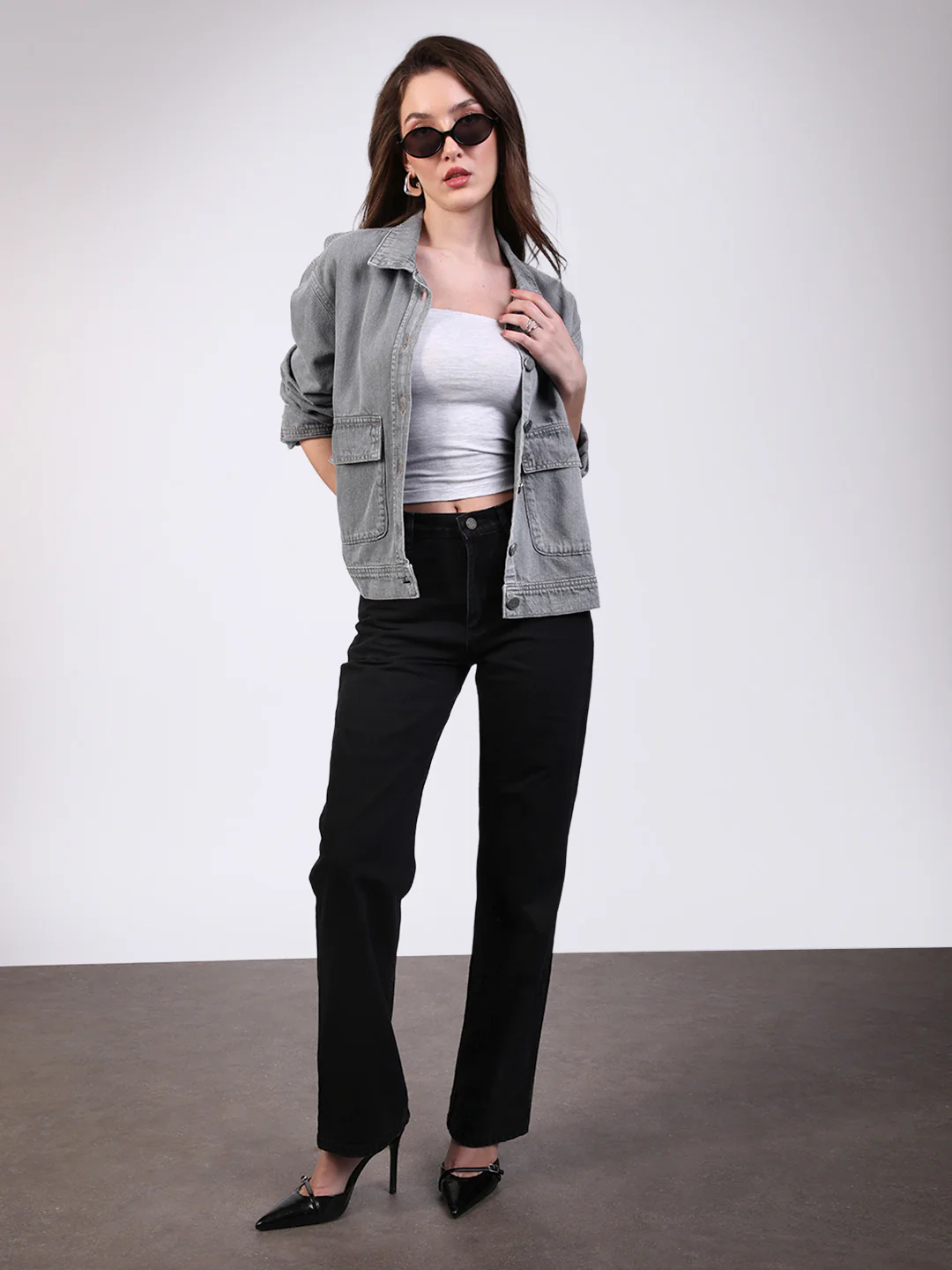 Women's Ice Grey Relaxed Fit Full Sleeve Utility Denim Jacket - Image 4