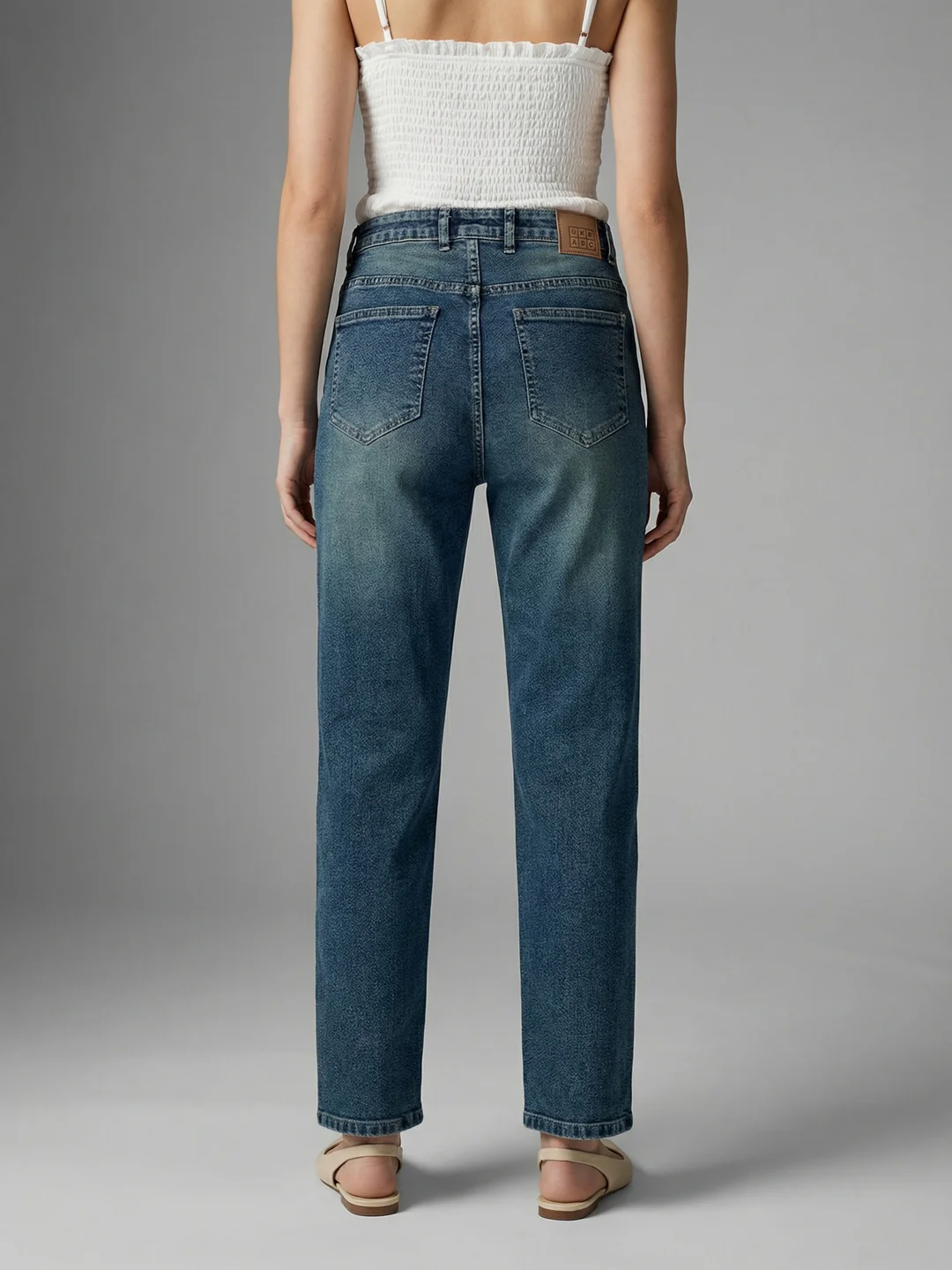 Women's Light Blue High Rise Straight Fit Washed Jeans Non-Stretchable - Image 3