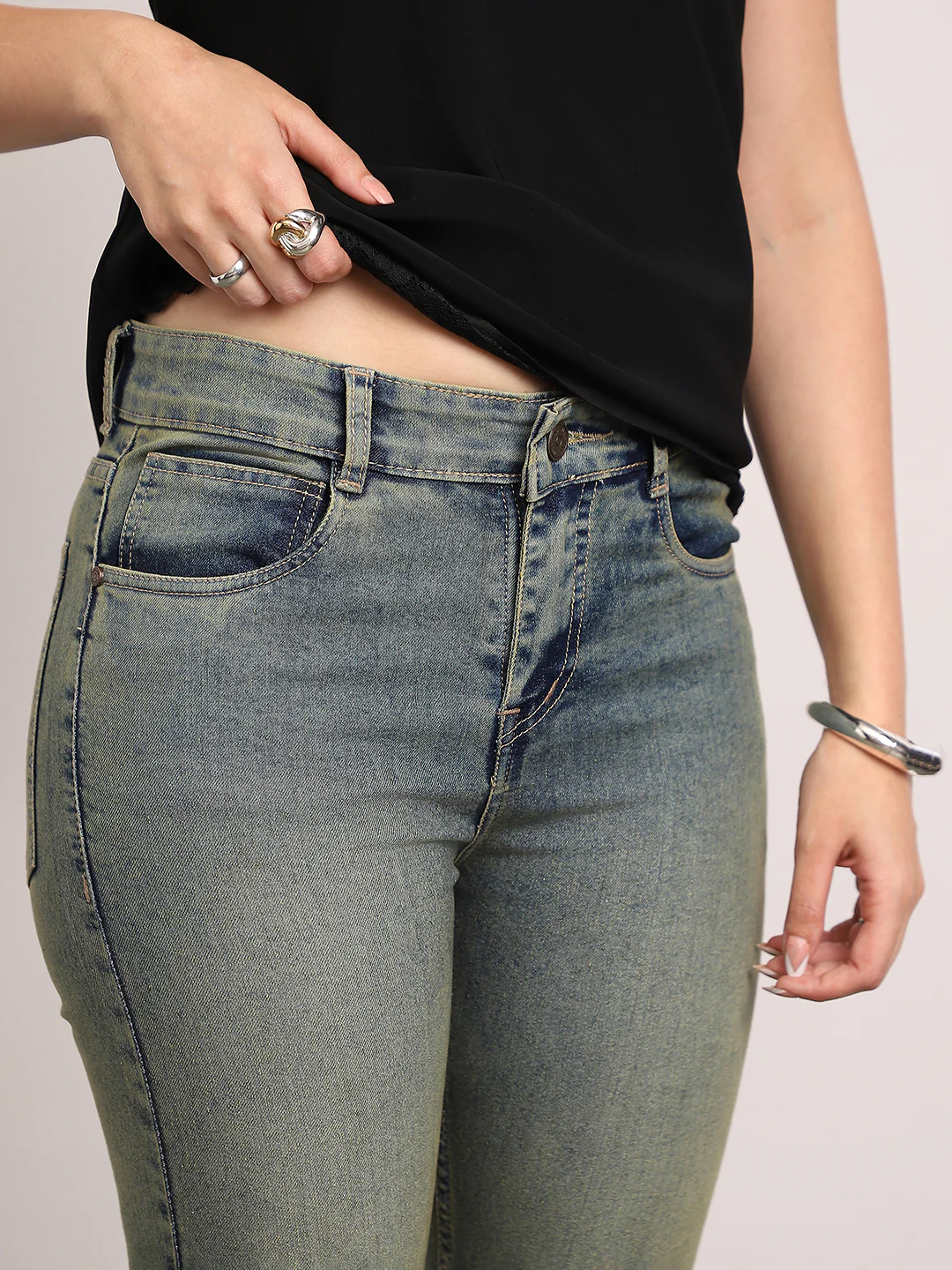 Women's Light Blue Mid Rise Bootcut Fit Washed Jeans Stretchable - Image 5