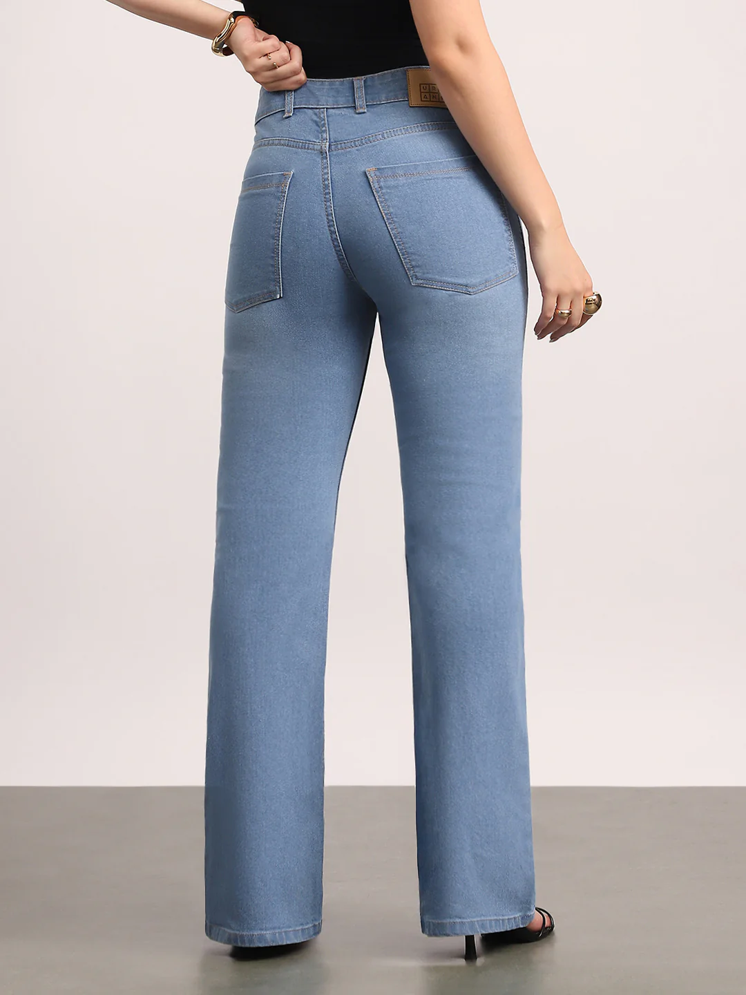 Women's Light Blue Mid Rise Bootcut Fit Washed Jeans Stretchable - Image 3