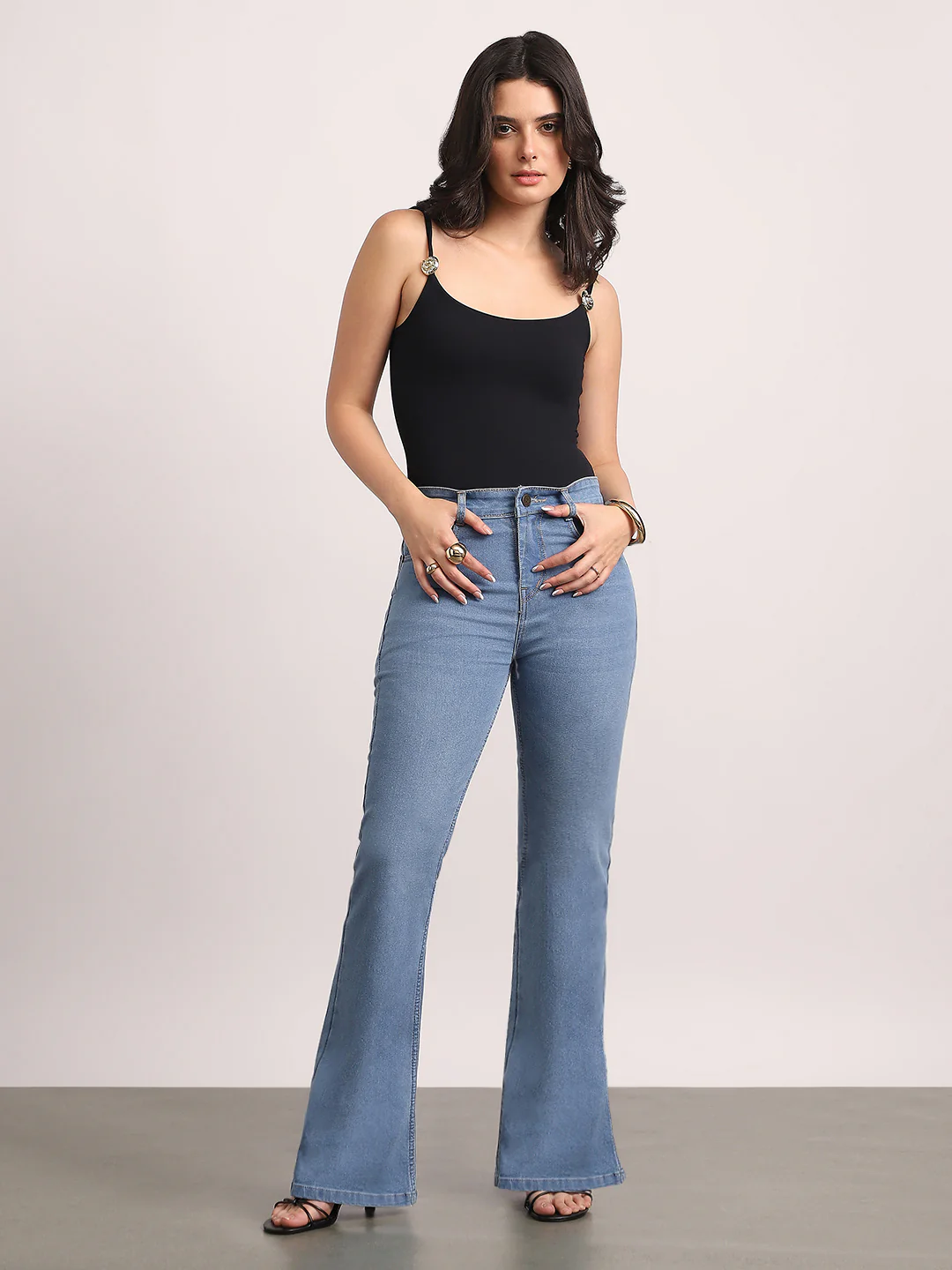 Women's Light Blue Mid Rise Bootcut Fit Washed Jeans Stretchable - Image 4