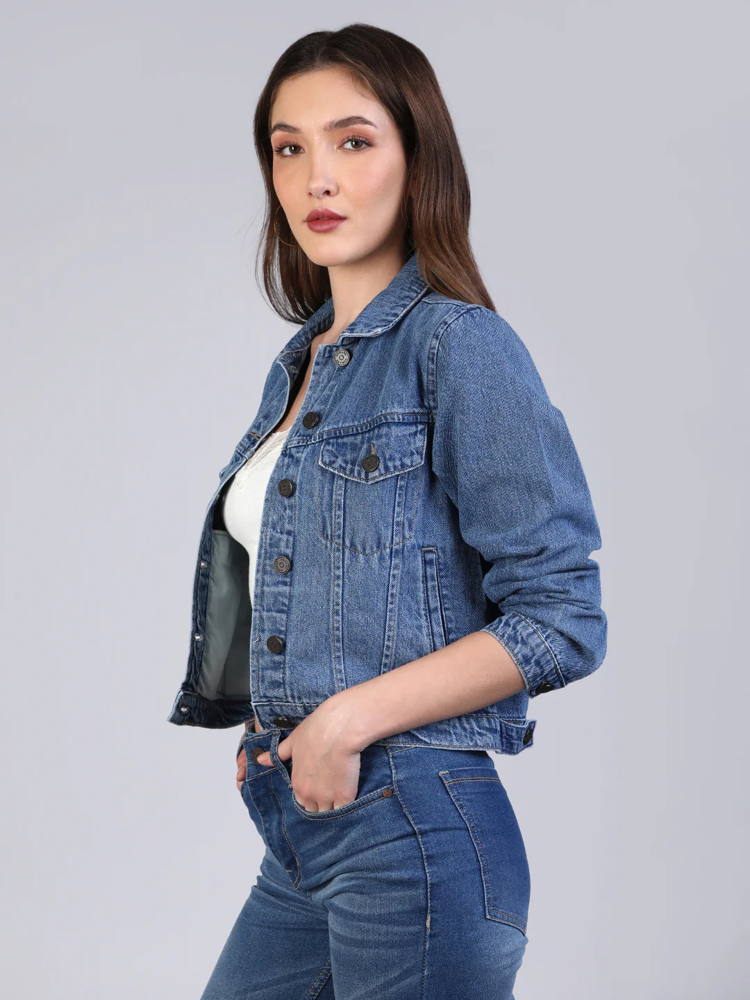 Women's Light Blue Regular Fit Washed Full Sleeve Denim Jacket - Image 3