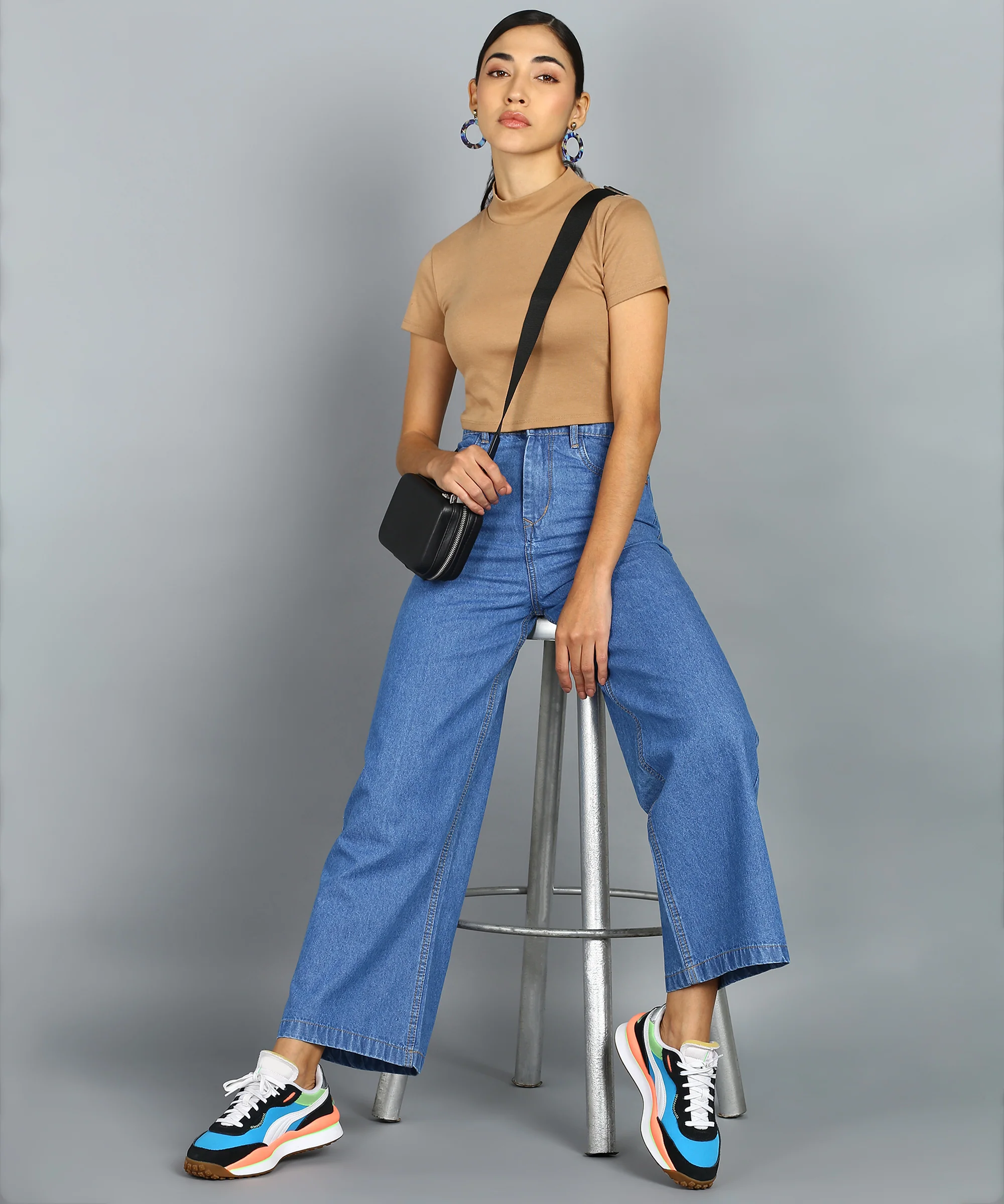 Women's Light Blue Wide Leg Fit Washed Jeans - Image 5