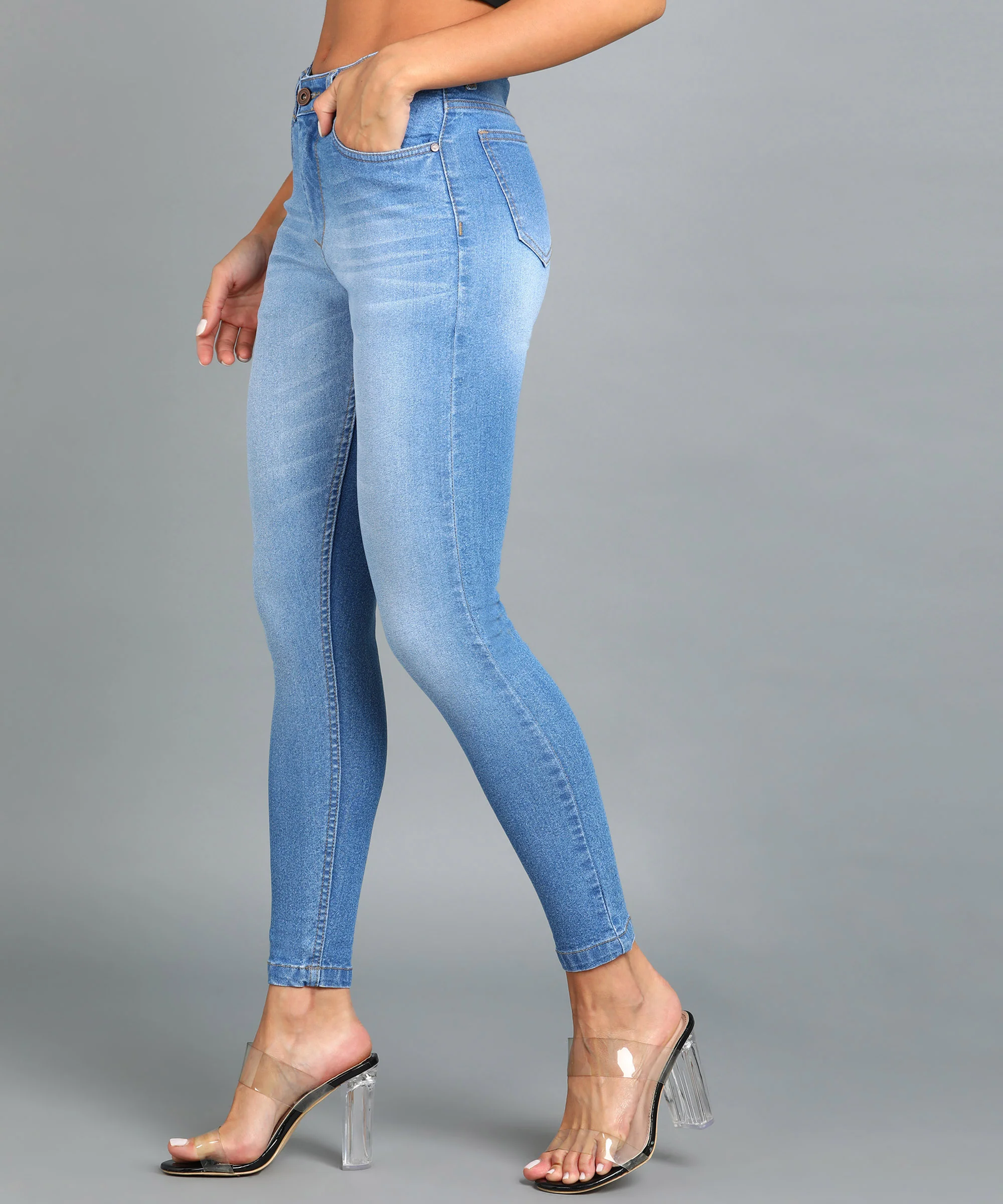 Women's Light Blue Skinny Fit Washed Jeans - Image 3