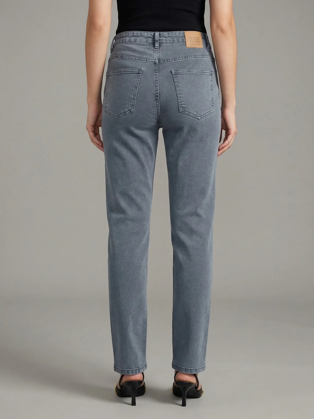 Women's Light Grey High Rise Straight Fit Washed Jeans Non-Stretchable - Image 3