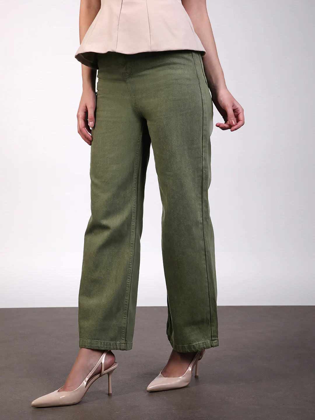 Women's Olive Green Wide Leg Fit Washed Jeans - Image 2
