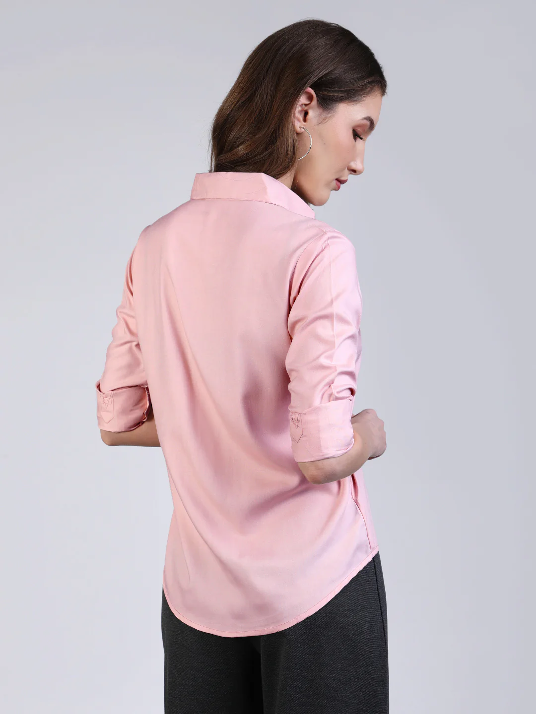 Women's Pink Modal Viscose Full Sleeve Regular Fit Casual Solid Shirt with Regular Collar - Image 4