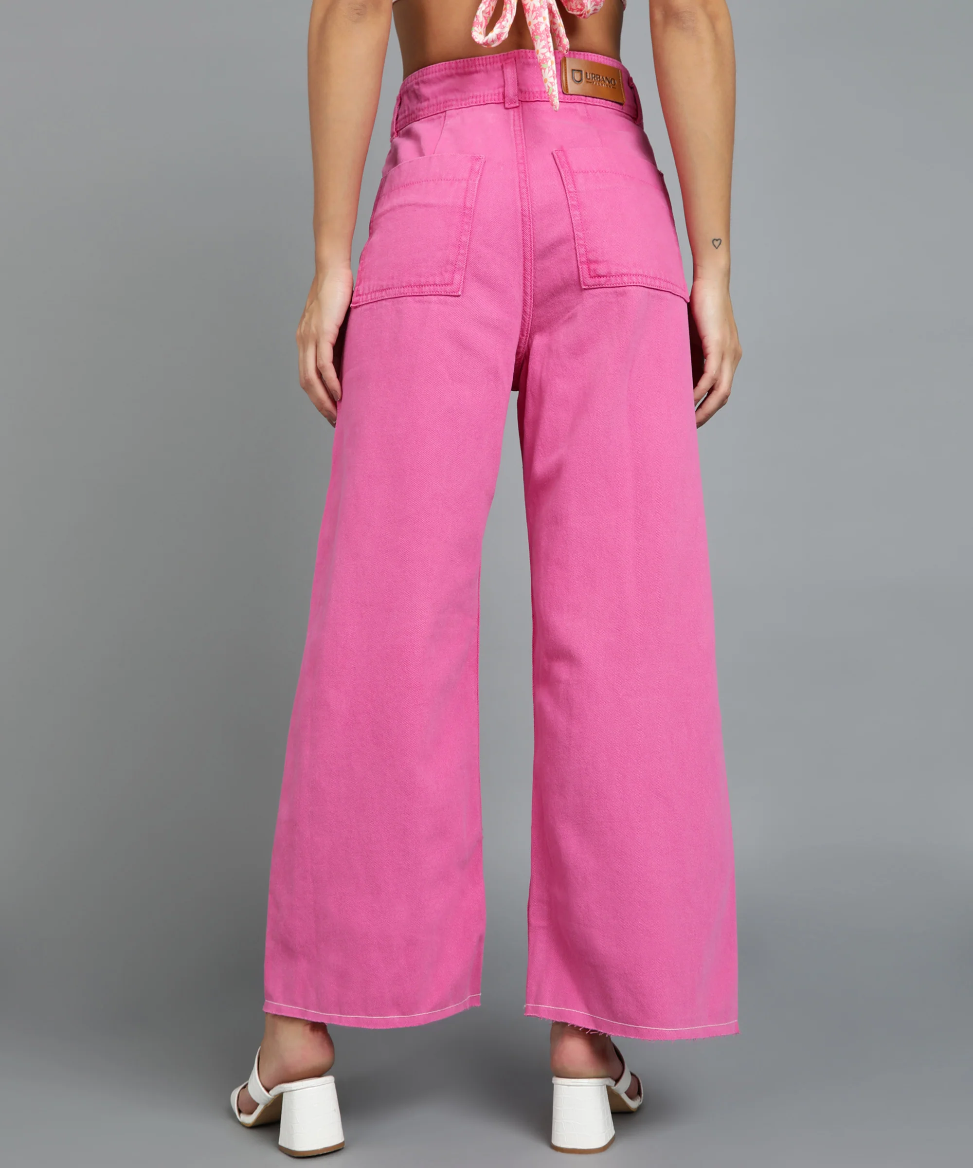 Women's Pink Wide Leg Fit Washed Jeans - Image 3
