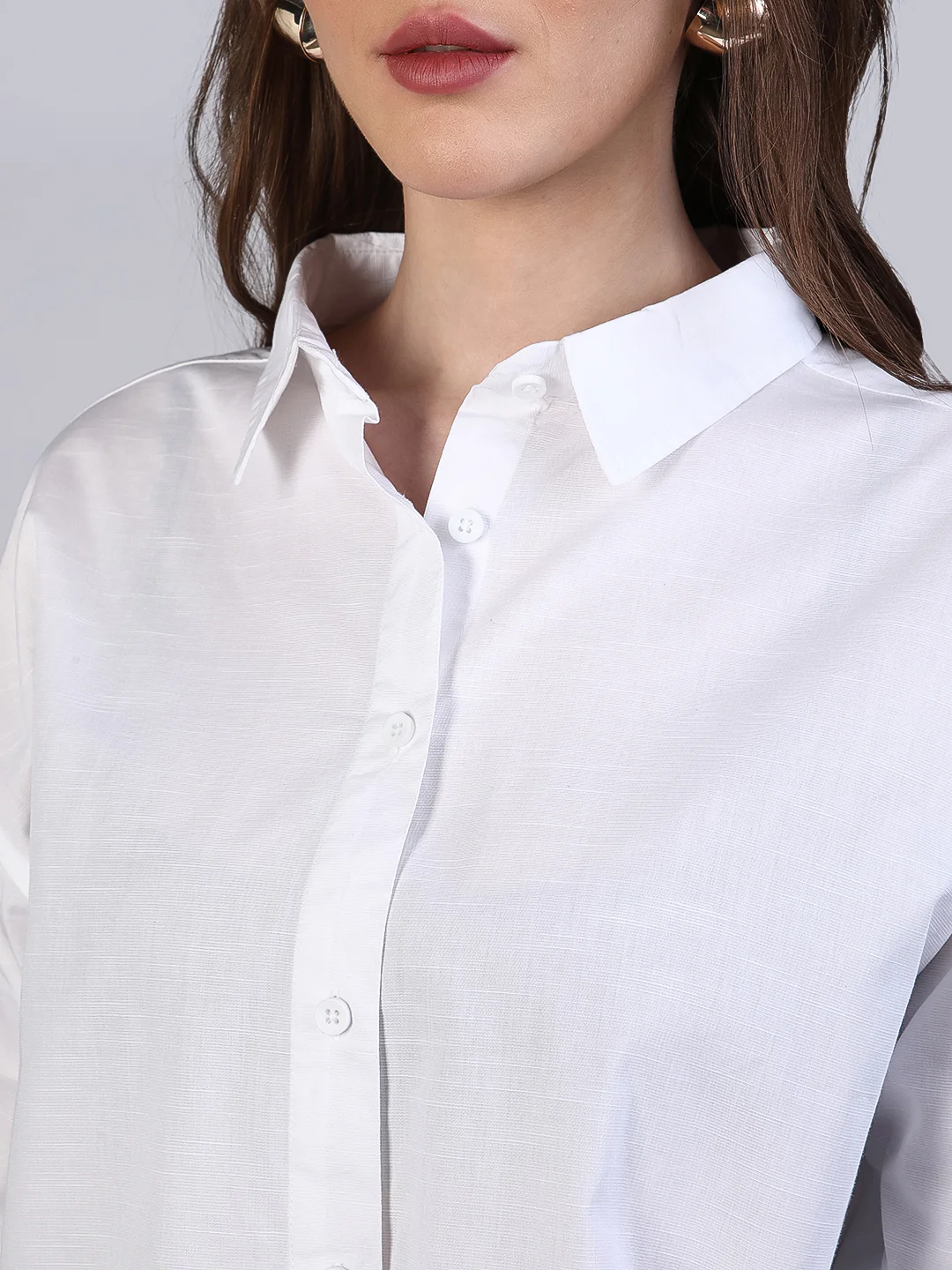 Women's White Cotton Full Sleeve Oversized Fit Casual Solid Slub Shirt with Spread Collar - Image 6