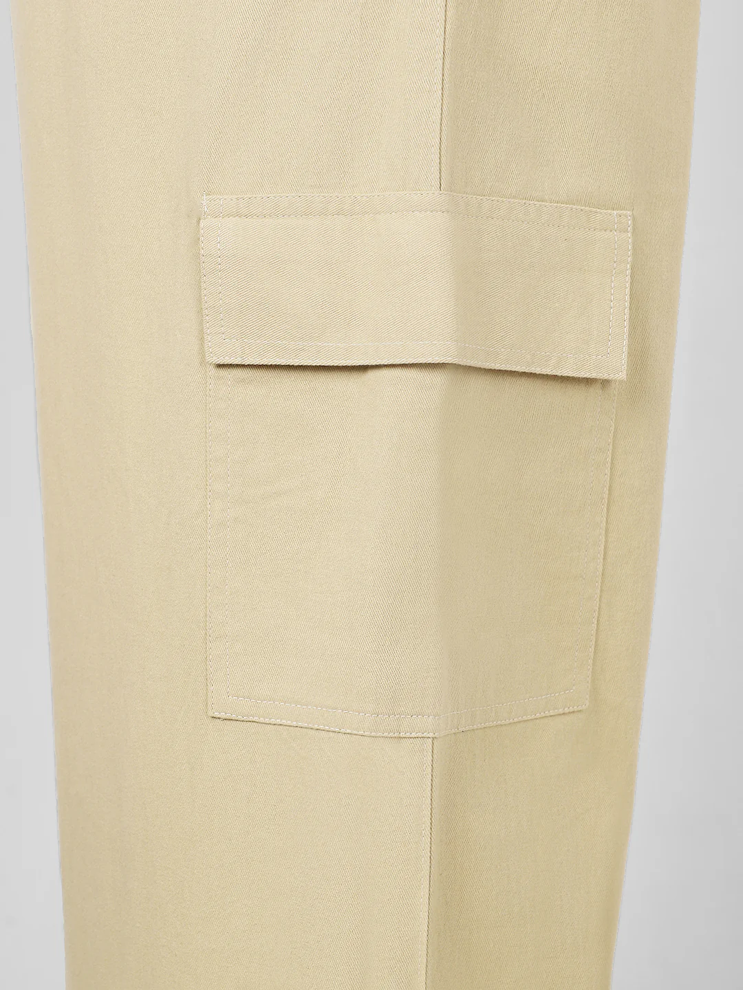 Plus Men's Beige Loose Baggy Fit Solid Cargo Chino Pant with 6 Pockets Non-Stretchable - Image 5