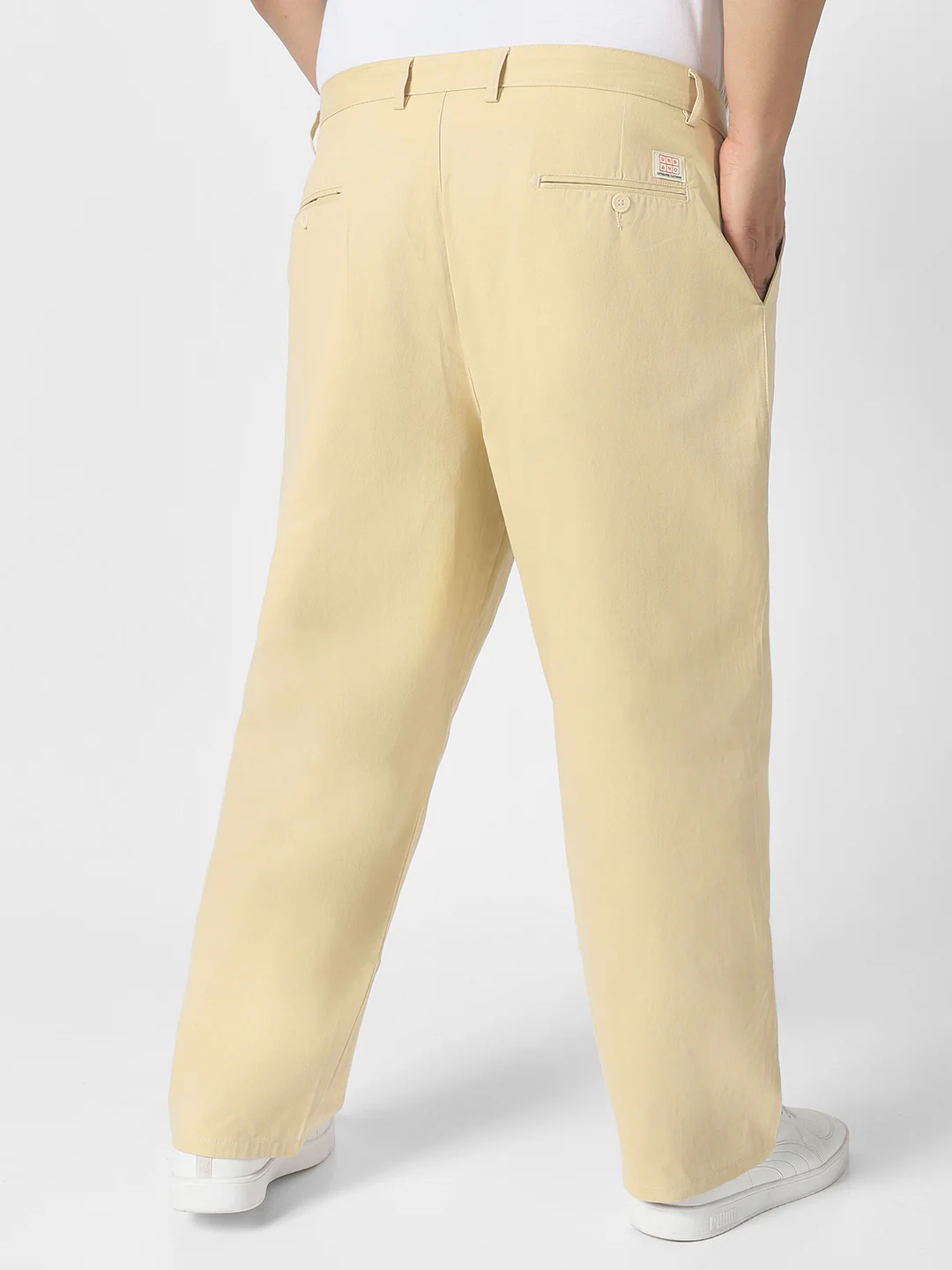 Plus Men's Beige Loose Baggy Fit Solid Chino Trousers Non-Stretchable - Image 3
