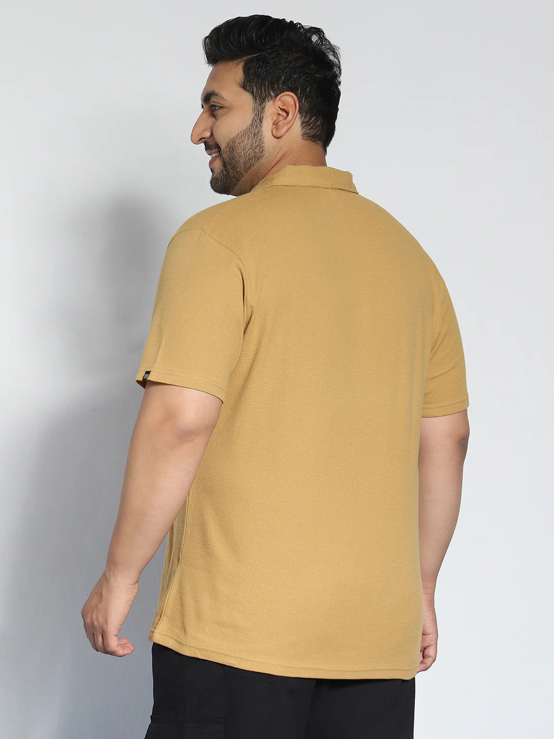 Plus Men's Beige Textured Regular Fit Half Sleeve Cotton Polo T-Shirt - Image 3