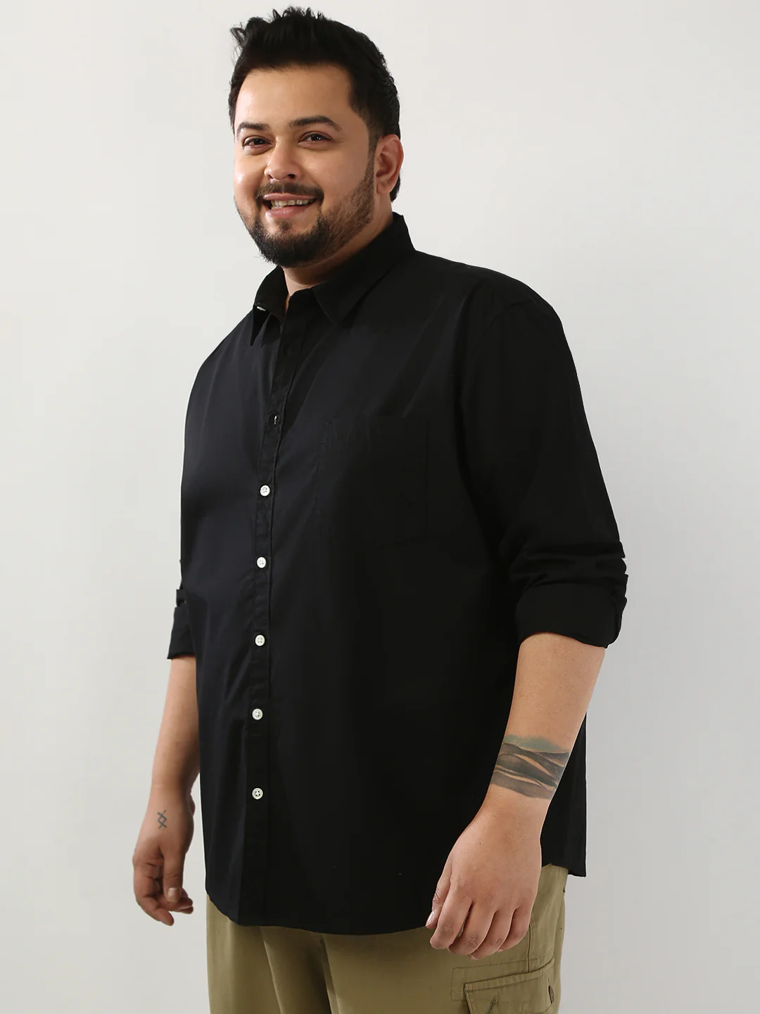 Plus Men's Black Cotton Full Sleeve Regular Fit Casual Solid Shirt - Image 2