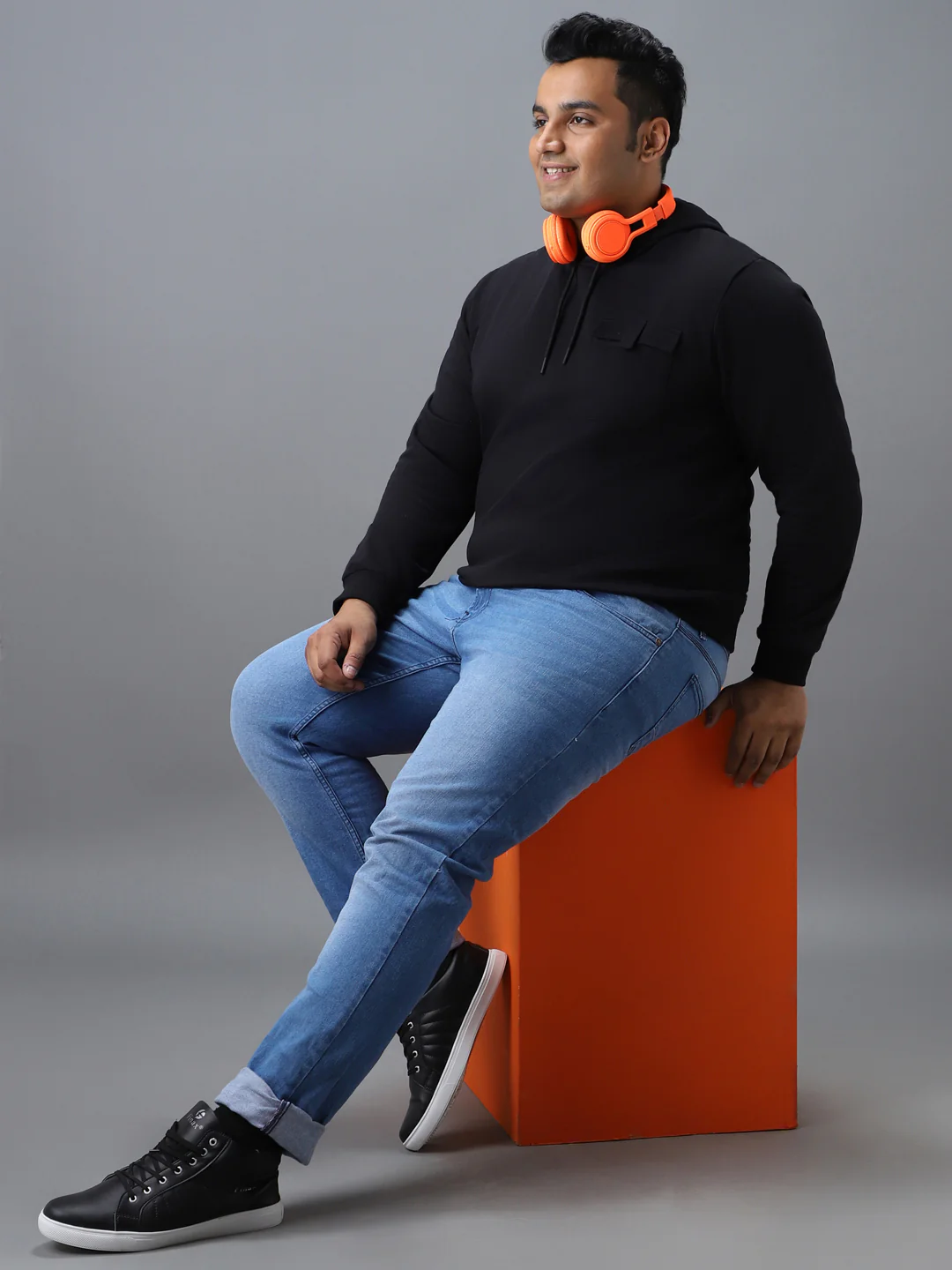 Plus Men's Black Cotton Solid Hooded Neck Sweatshirt - Image 4