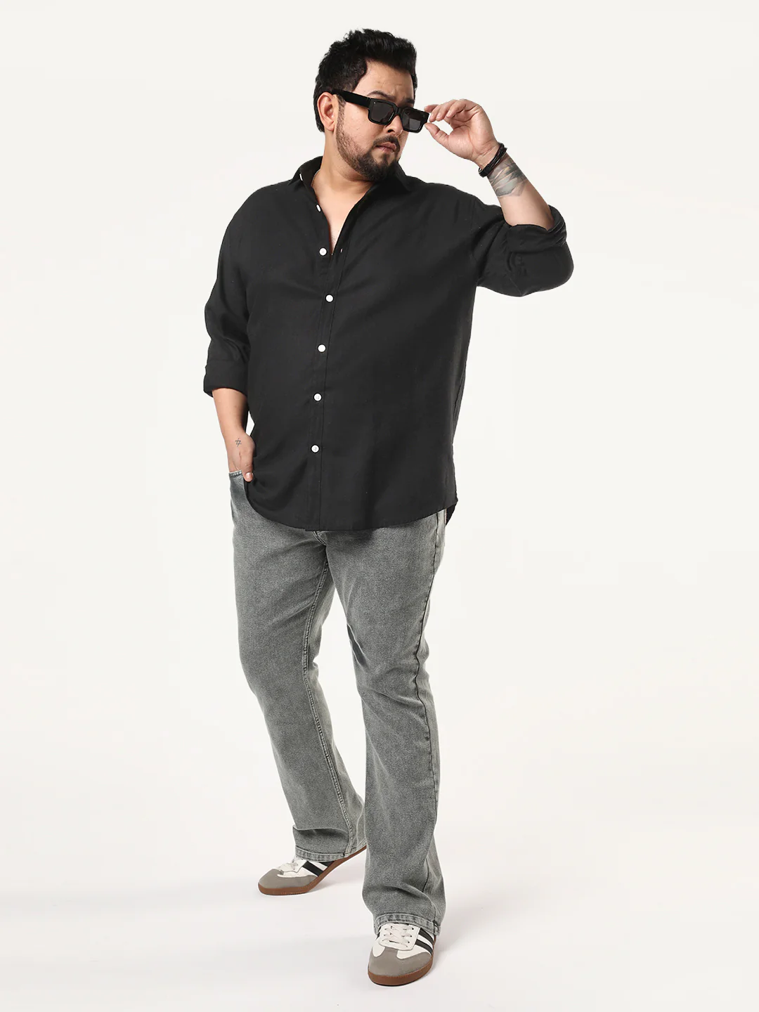 Plus Men's Black Linen Blend Full Sleeve Relaxed Fit Casual Solid Shirt - Image 4