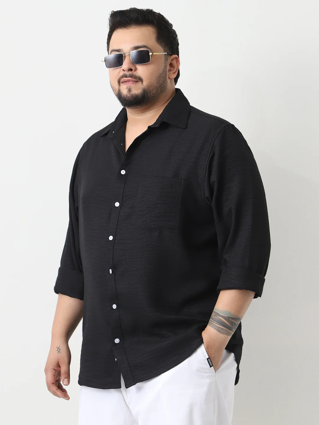 Plus Men's Black Linen Blend Full Sleeve Relaxed Fit Casual Solid Shirt - Image 2