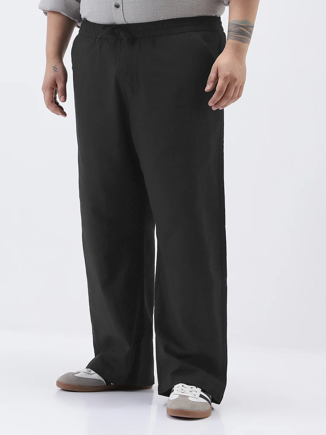 Plus Men's Black Loose Fit Solid Linen Blend Trousers Non-Stretchable - Image 2