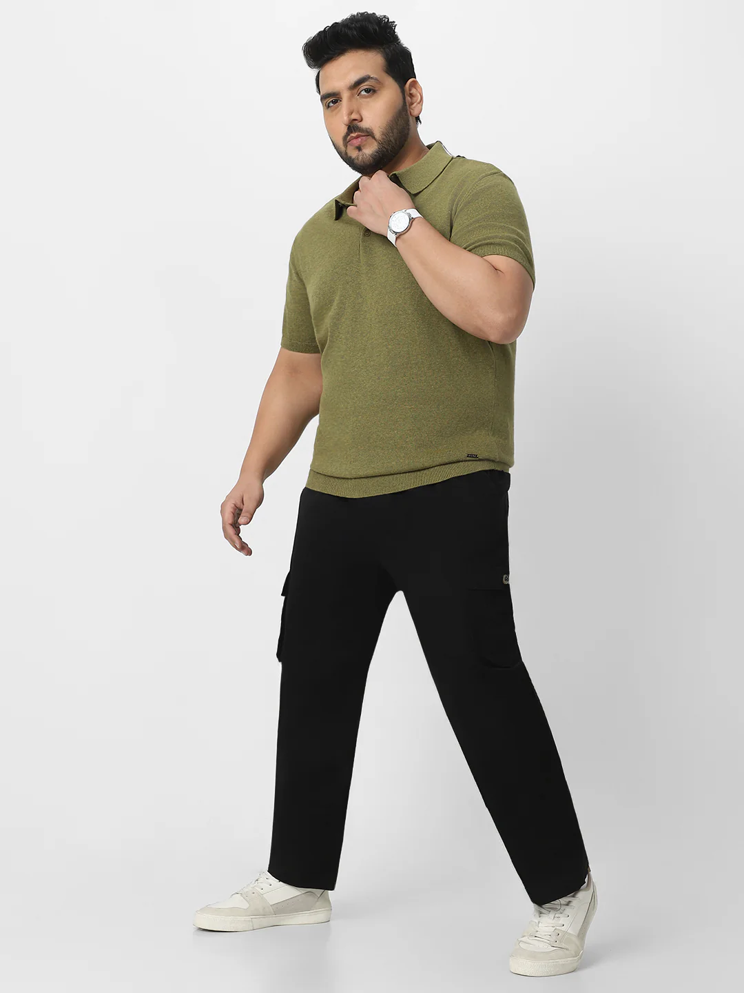 Plus Men's Black Regular Fit Solid Cargo Chino Pant with 6 Pockets - Image 5