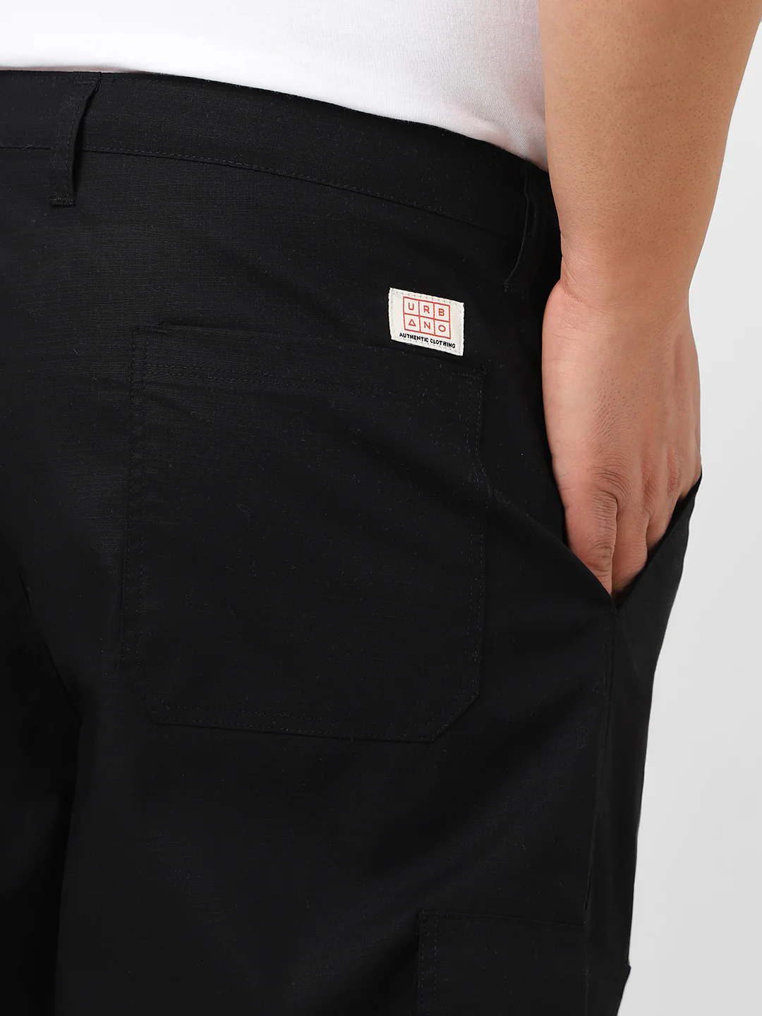 Plus Men's Black Regular Fit Solid Cargo Chino Pant With 6 Pockets - Image 5