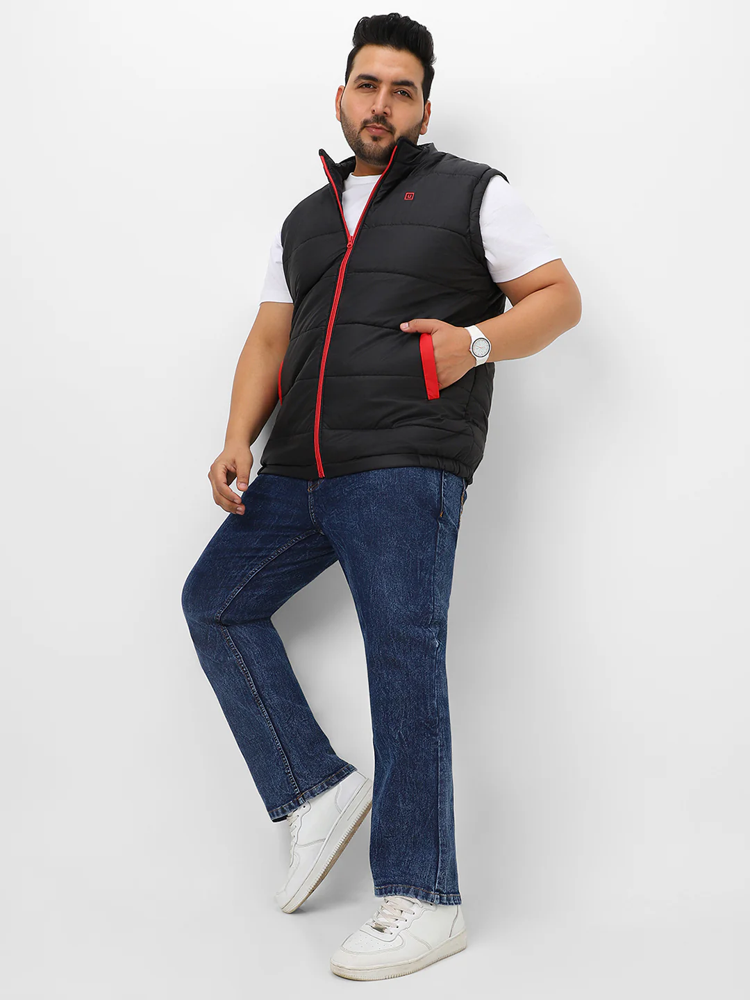 Plus Men's Black Sleeveless Zippered Puffer Jacket - Image 4