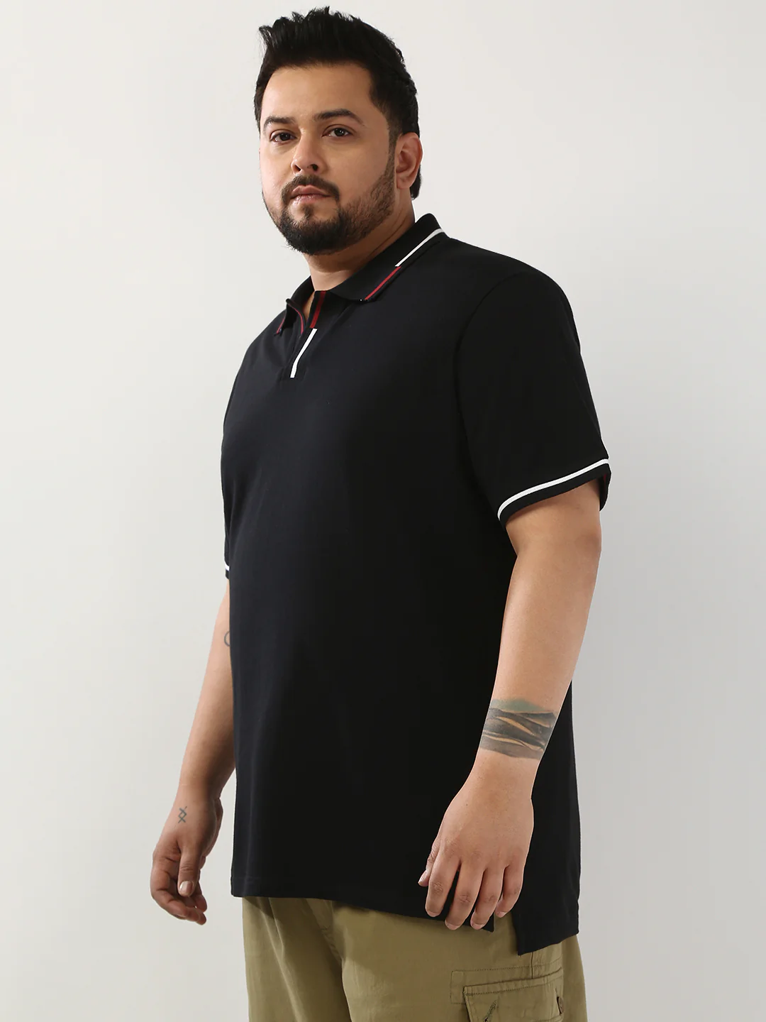 Plus Men's Black Solid Regular Fit Half Sleeve Cotton Polo T-Shirt - Image 2