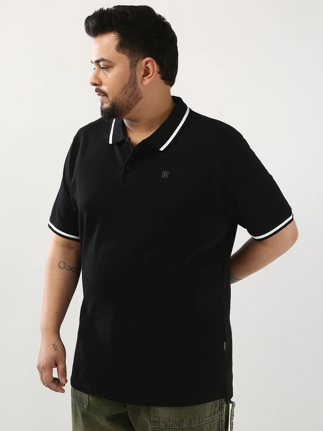 Plus Men's Black Solid Regular Fit Half Sleeve Cotton Polo T-Shirt - Image 2