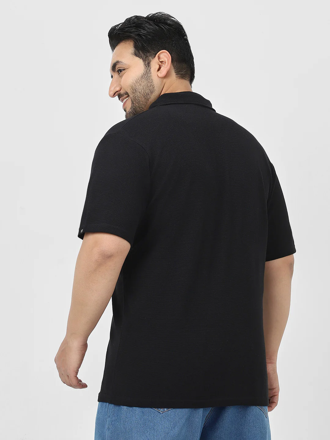 Plus Men's Black Textured Regular Fit Half Sleeve Cotton Polo T-Shirt - Image 4