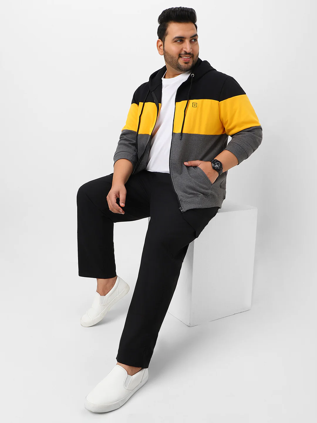 Plus Men's Black, Yellow, Charcoal Cotton Zippered Hooded Casual Winterwear Sweatshirt - Image 4