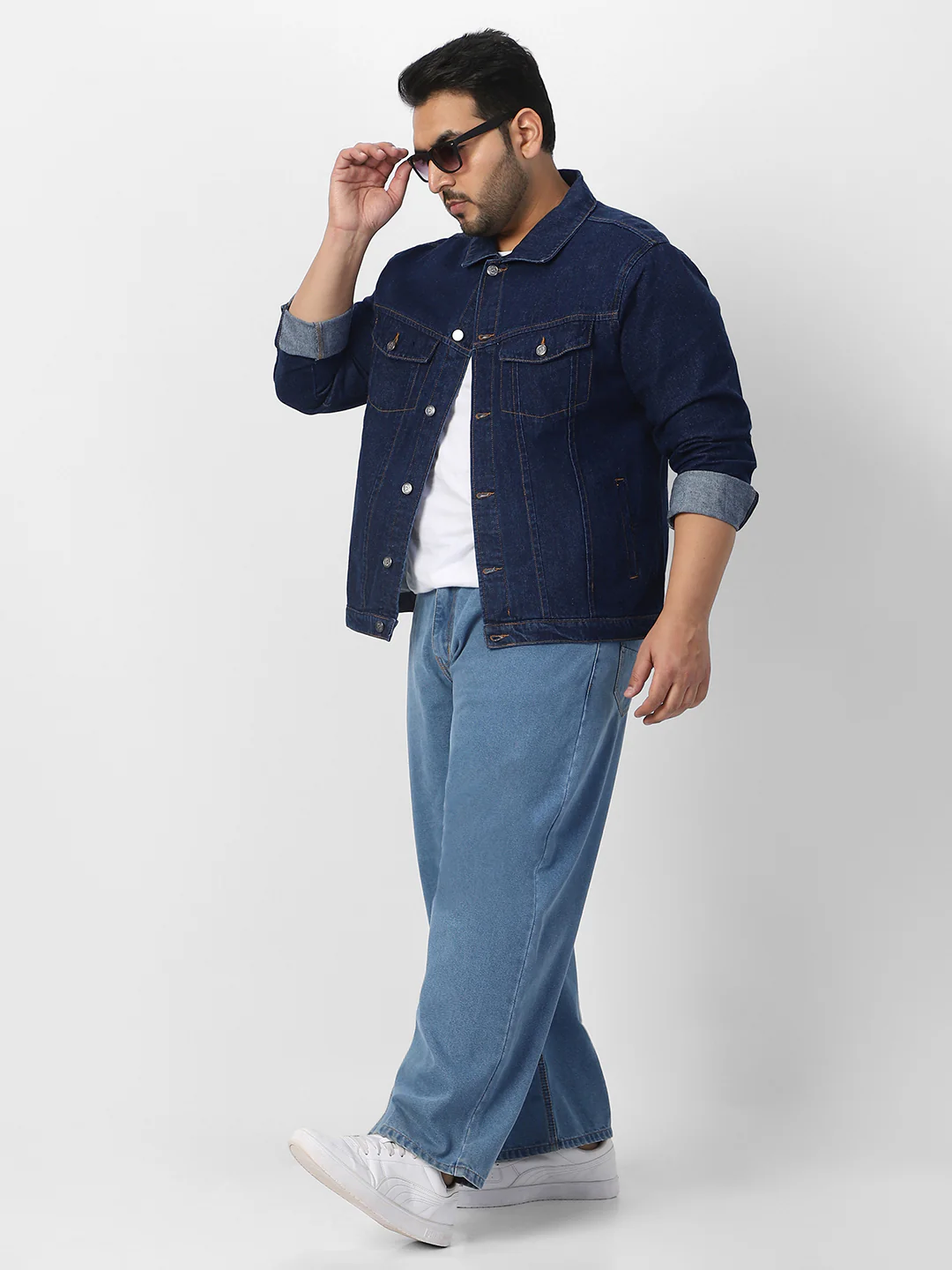 Plus Men's Blue Regular Fit Washed Full Sleeve Denim Jacket - Image 5