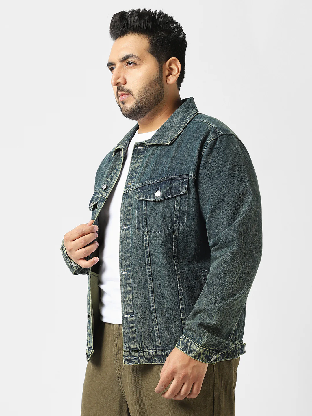 Plus Men's Blue Regular Fit Washed Full Sleeve Denim Jacket - Image 2
