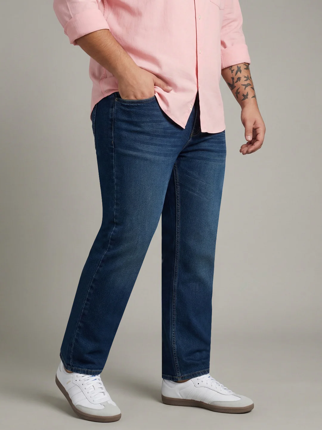 Plus Men's Blue Relaxed Fit Washed Denim Jeans Non-Stretchable - Image 2