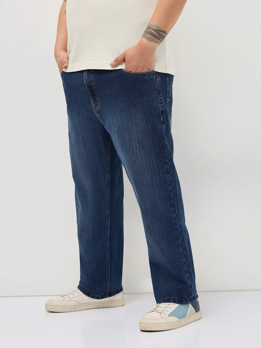 Plus Men's Blue Straight Fit Washed Denim Jeans Stretchable - Image 2