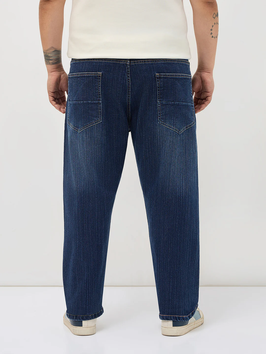 Plus Men's Blue Straight Fit Washed Denim Jeans Stretchable - Image 3