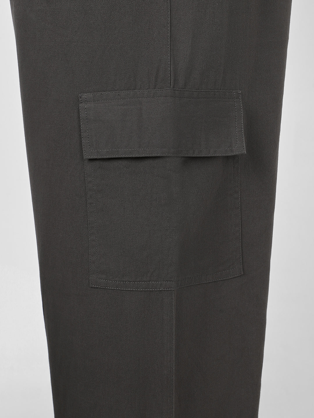 Plus Men's Brown Loose Baggy Fit Solid Cargo Chino Pant with 6 Pockets Non-Stretchable - Image 5