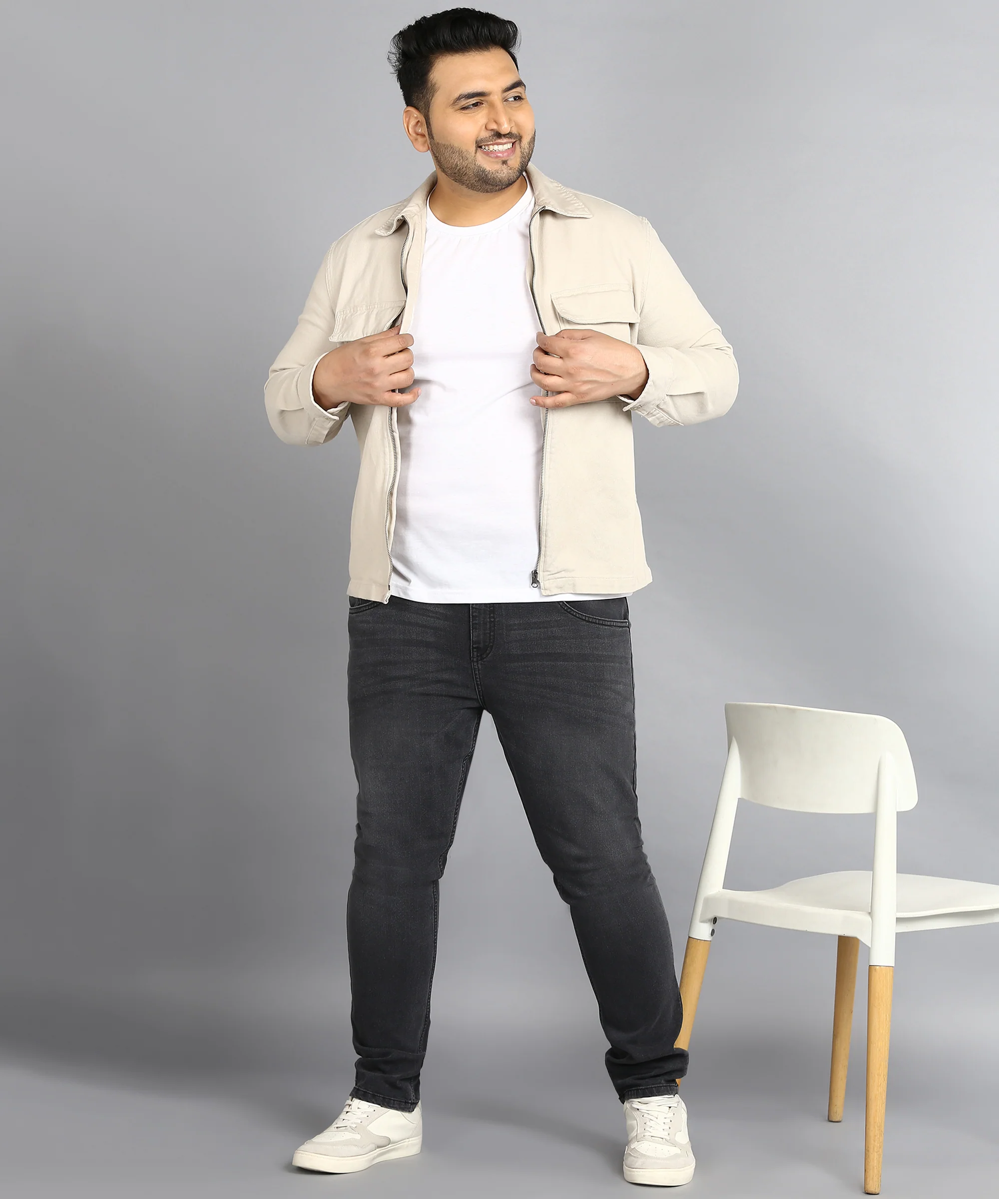 Plus Men's Carbon Grey Regular Fit Washed Jeans Stretchable - Image 4