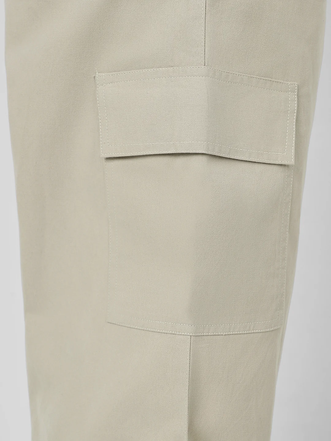 Plus Men's Cream Loose Baggy Fit Solid Cargo Chino Pant with 6 Pockets Non-Stretchable - Image 5