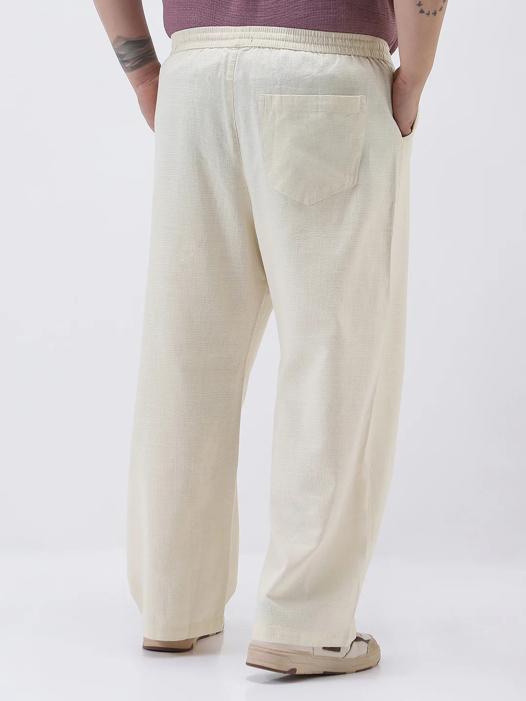 Plus Men's Cream Loose Fit Solid Linen Blend Trousers Non-Stretchable - Image 3