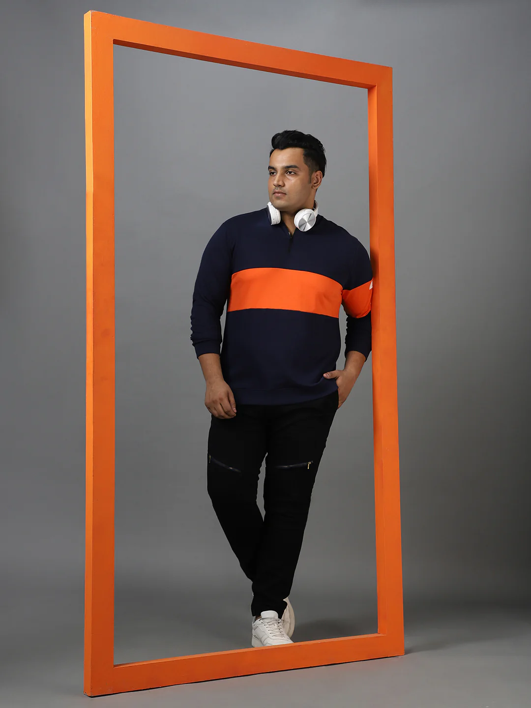 Plus Men's Dark Blue Cotton Color Block Round Neck Sweatshirt - Image 4