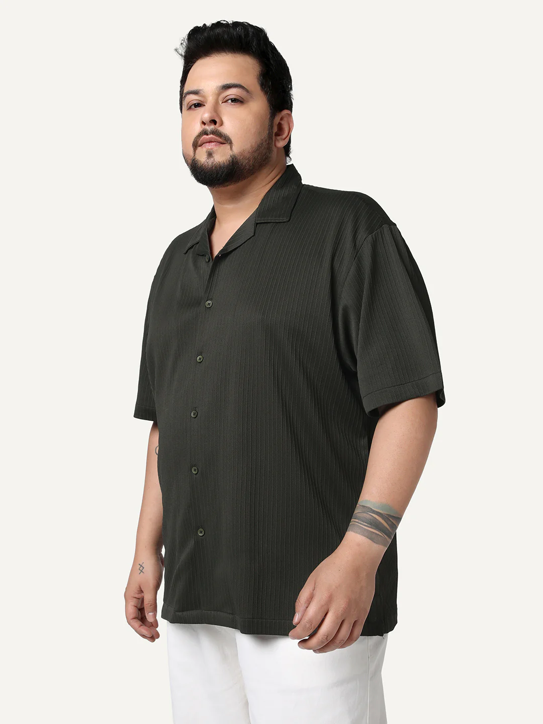 Plus Men's Dark Grey Cotton Half Sleeve Oversized Fit Textured Shirt with Cuban Collar - Image 2