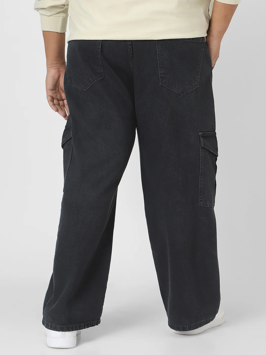 Plus Men's Dark Grey Loose Fit Cargo Jeans with 6 Pockets Non-Stretchable - Image 3