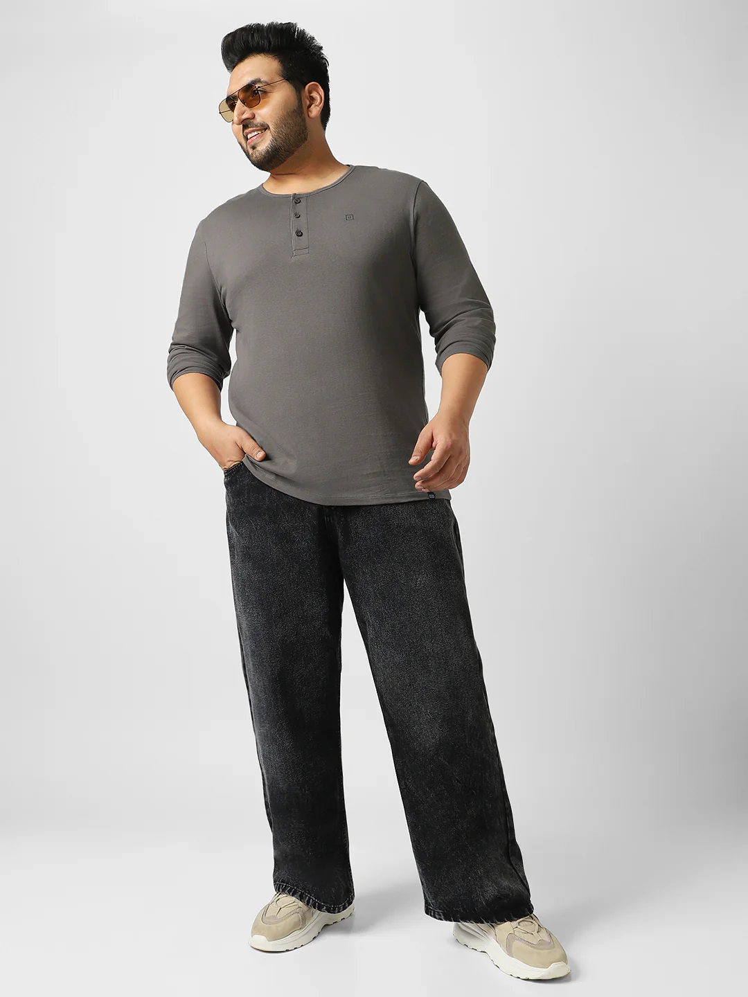 Plus Men's Dark Grey Solid Henley Neck Regular Fit Full Sleeve Cotton T-Shirt - Image 4