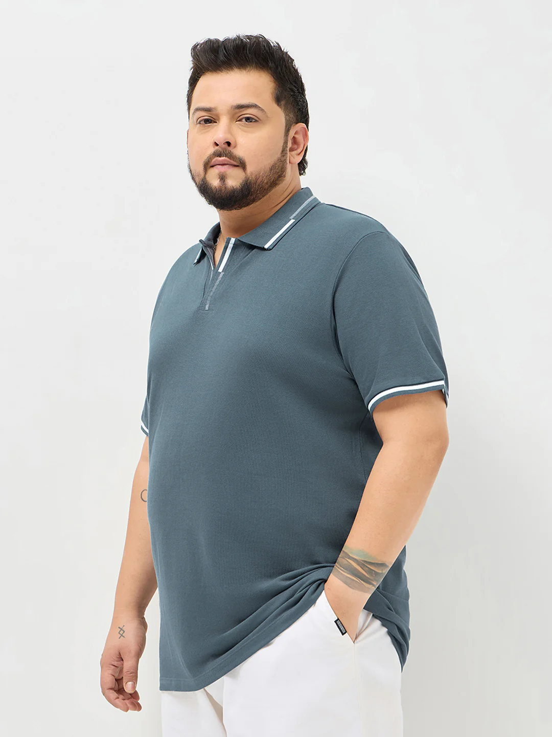 Plus Men's Dark Grey Solid Regular Fit Half Sleeve Cotton Polo T-Shirt - Image 2