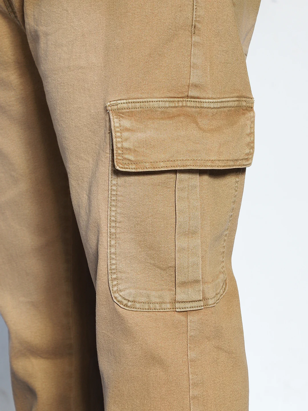 Plus Men's Dark Khaki Regular Fit Washed Cargo Jeans With 6 Pockets Stretchable - Image 5