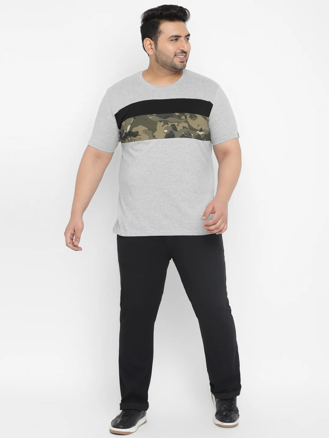 Plus Men's Grey, Black Color-Block Military Camouflage Printed Half Sleeve Regular Fit Cotton T-Shirt - Image 4