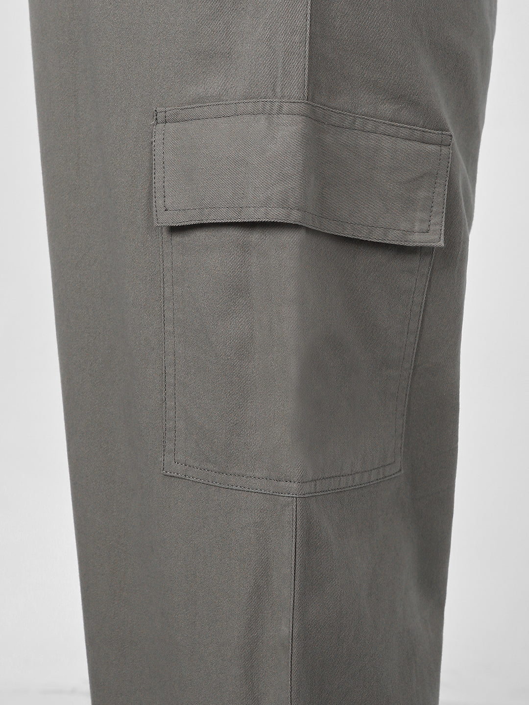 Plus Men's Grey Loose Baggy Fit Solid Cargo Chino Pant with 6 Pockets Non-Stretchable - Image 5