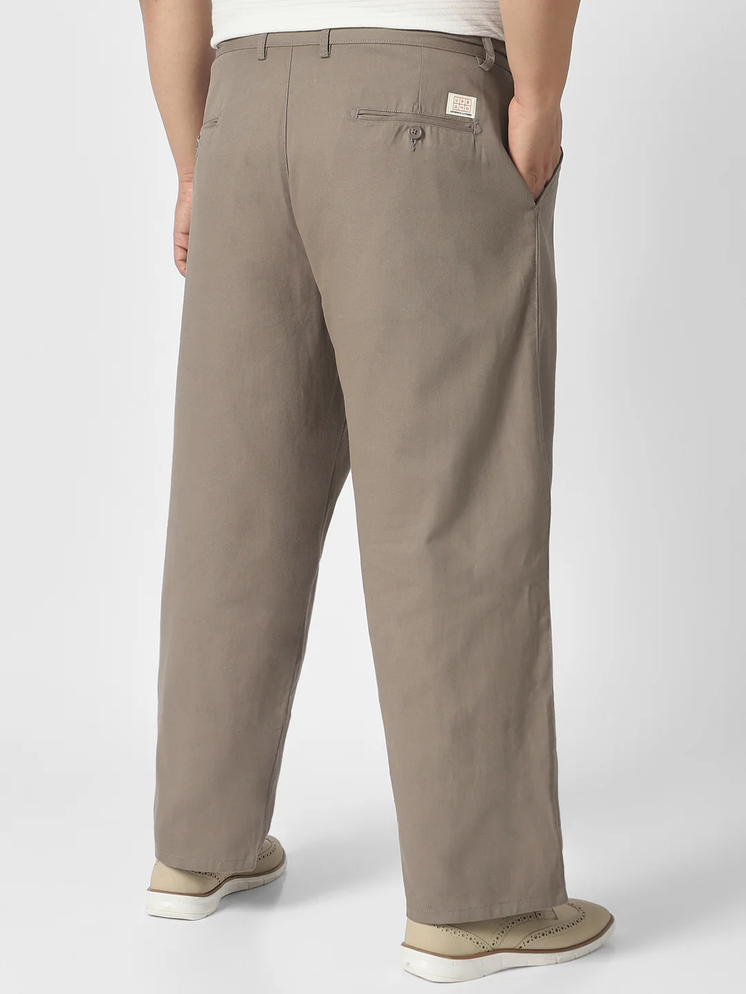 Plus Men's Grey Loose Baggy Fit Solid Chino Trousers Non-Stretchable - Image 3