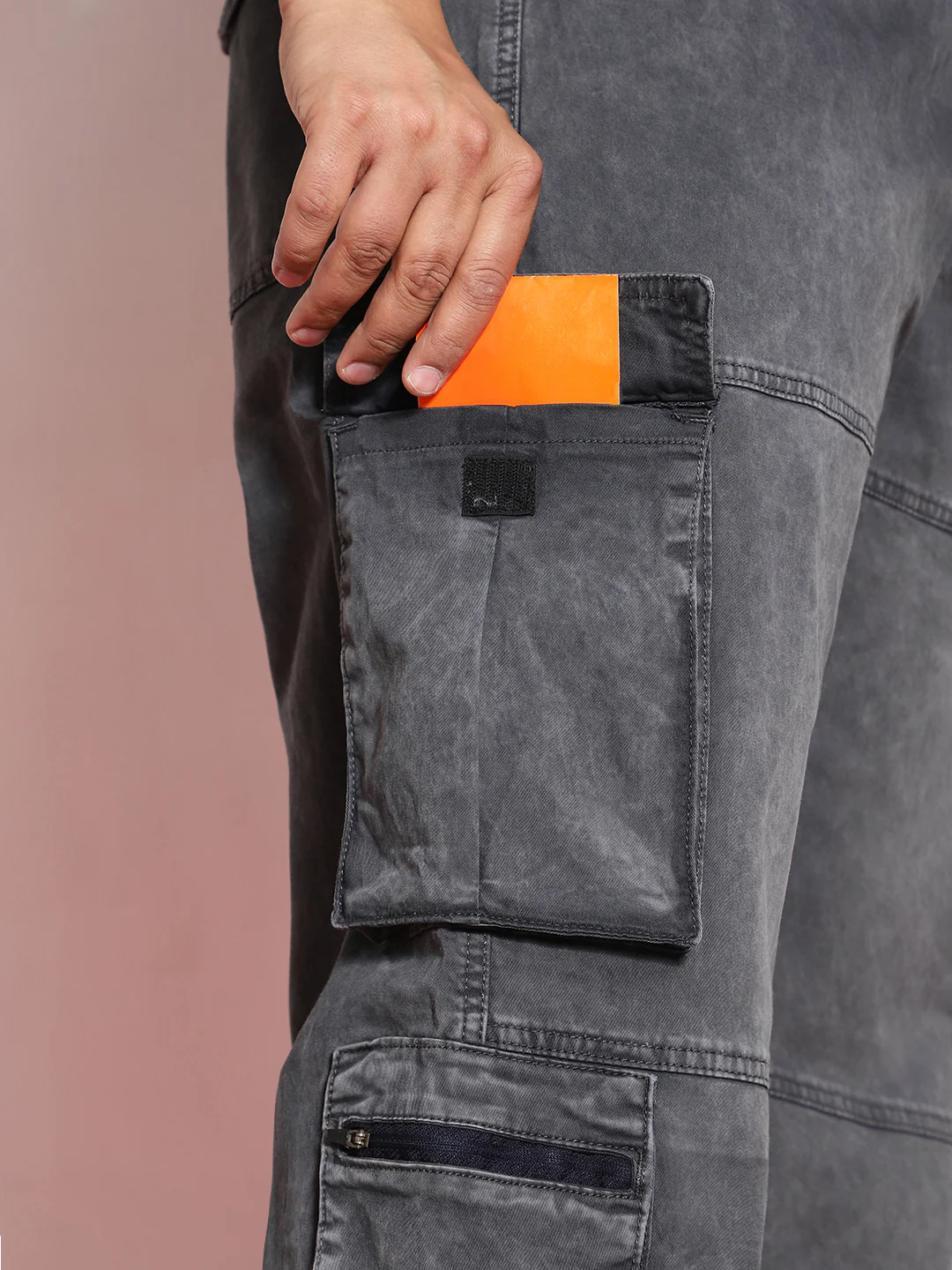 Plus Men's Grey Loose Baggy Fit Travel Cargo Jeans With 8 Pockets Stretchable - Image 5