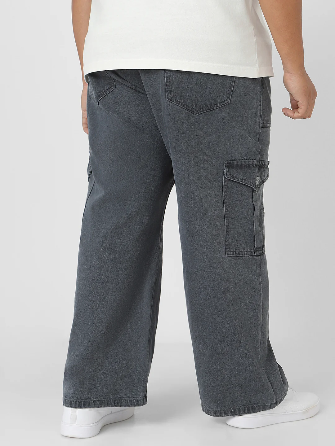 Plus Men's Grey Loose Fit Cargo Jeans with 6 Pockets Non-Stretchable - Image 3