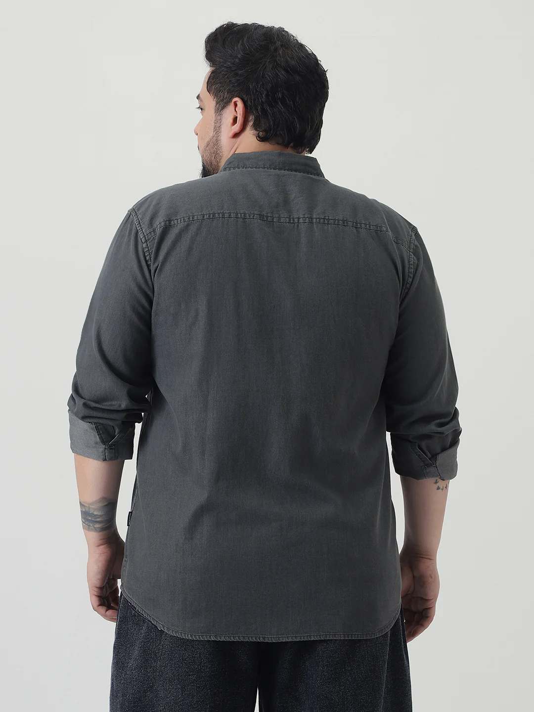 Plus Men's Grey Regular Fit Full Sleeve Solid Denim Shirt - Image 3